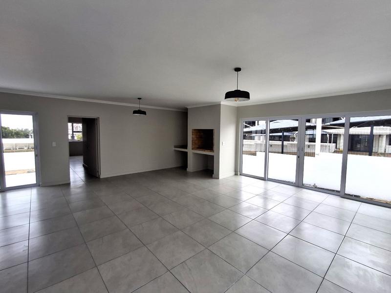 3 Bedroom Property for Sale in Shelley Point Western Cape